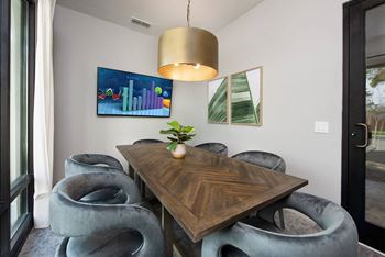 Liv work space- dedicated fully equipped office space and conference room